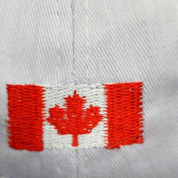 CANADA BASEBALL CAP TRUCKER HAT ADJUSTABLE BLACK WHITE RED - Picture 7 of 7